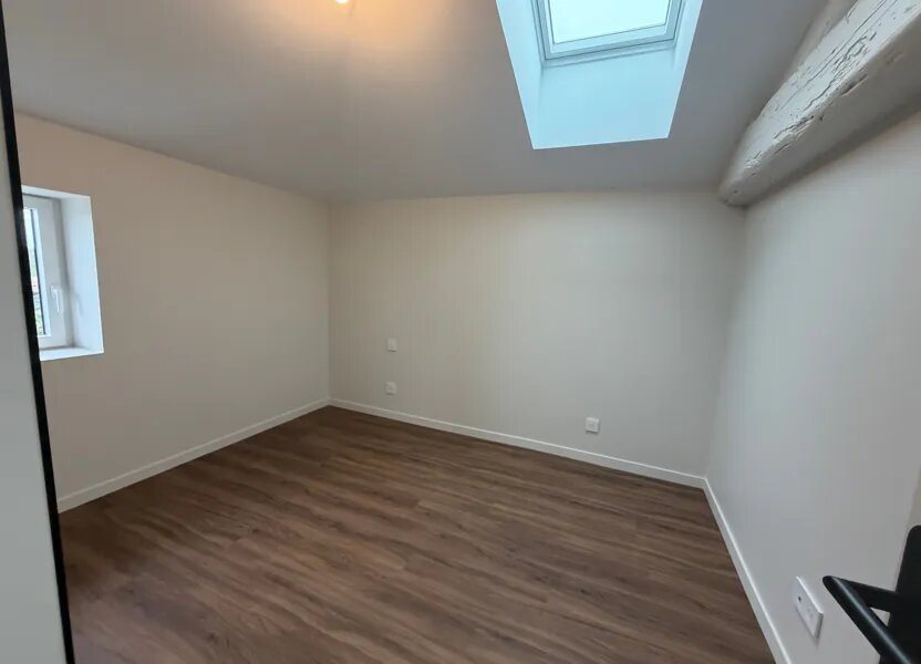 Appartement à louer, 42m², Soucieu-en-Jarrest
