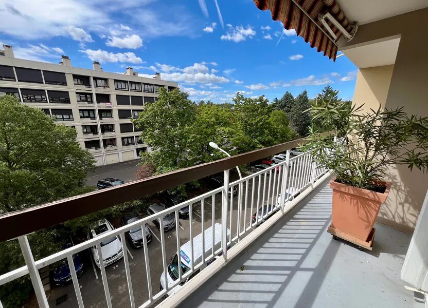 Appartement à vendre, 73m², Saint-Genis-Laval