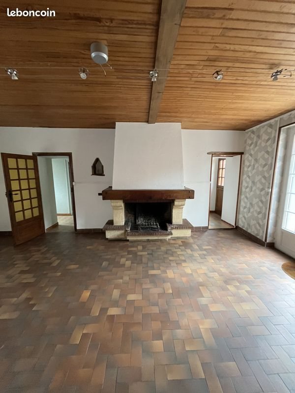 Maison à louer, 131m², Saint-Hilaire-Saint-Mesmin