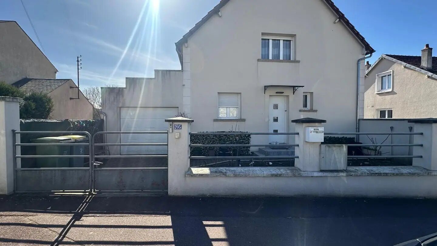 Maison à vendre, 103m², Saint-Jean-de-la-Ruelle