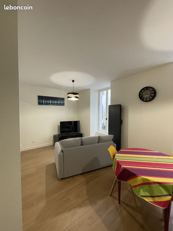 Appartement à louer, 35m², Orléans