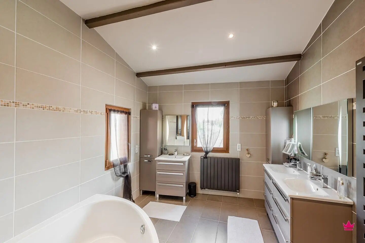 Maison à vendre, 232m², Jons