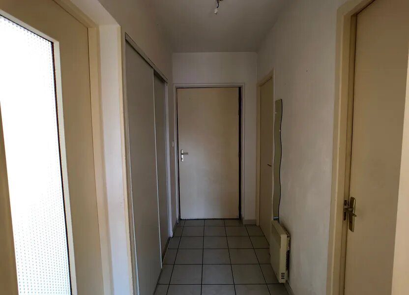 Appartement à louer, 58m², Florac