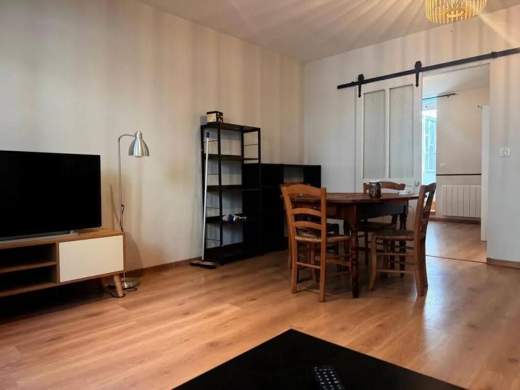 Appartement à louer, 30m², Saint-Chély-d'Apcher