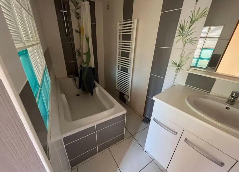 Maison à louer, 57m², Mende