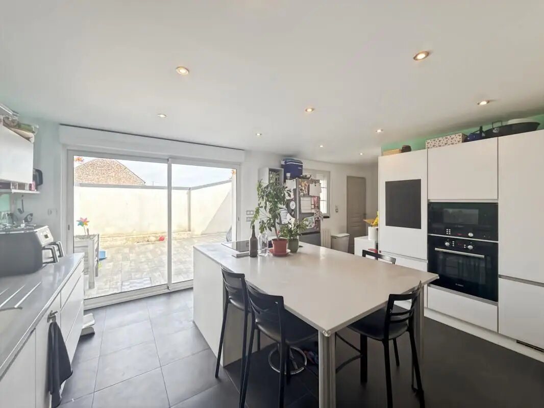 Maison à vendre, 110m², Sougy