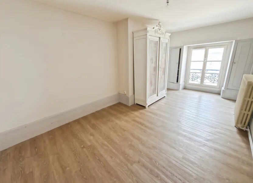 Appartement à louer, 51m², Orléans