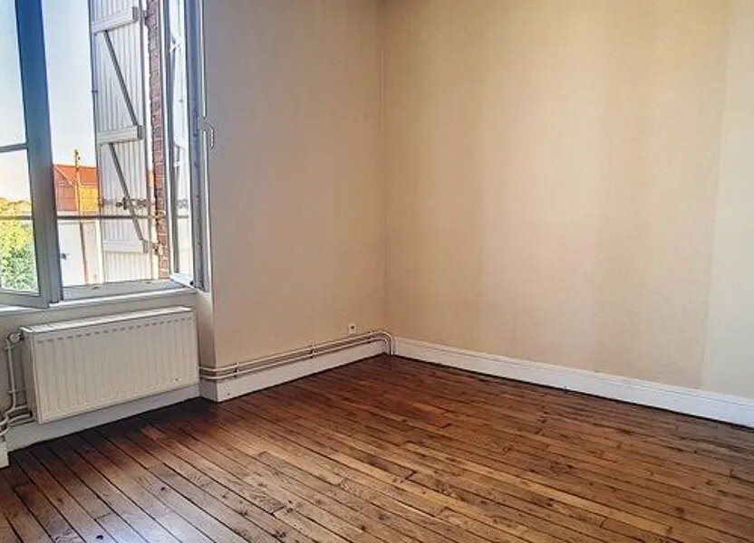 Maison à louer, 51m², Toury
