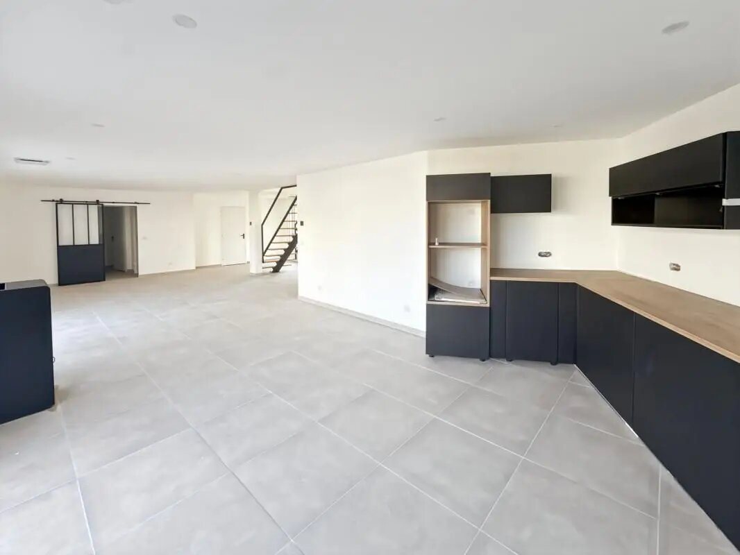 Maison à vendre, 164m², Saint-Cyr-en-Val