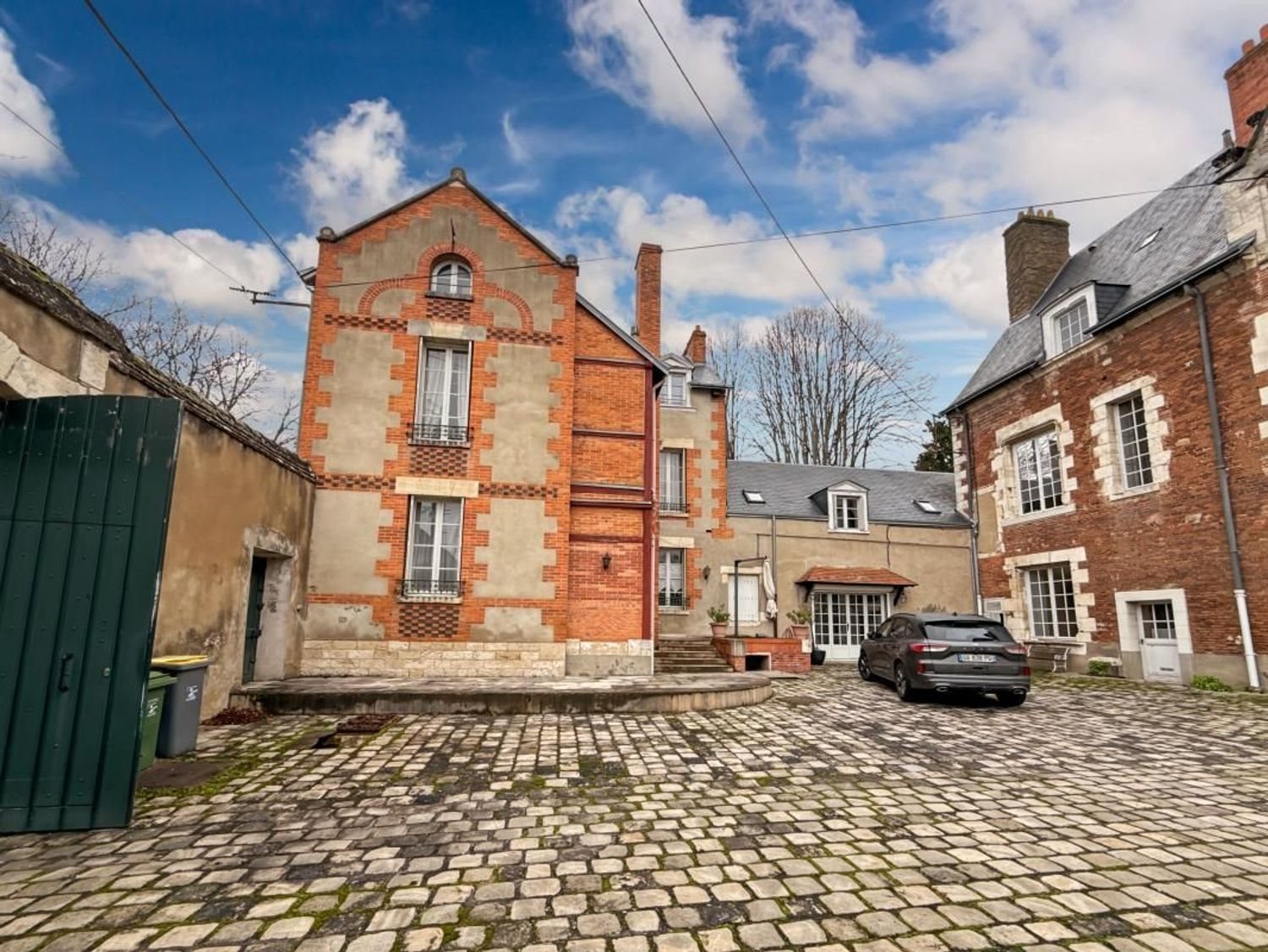 Maison à vendre, 1256m², Orléans