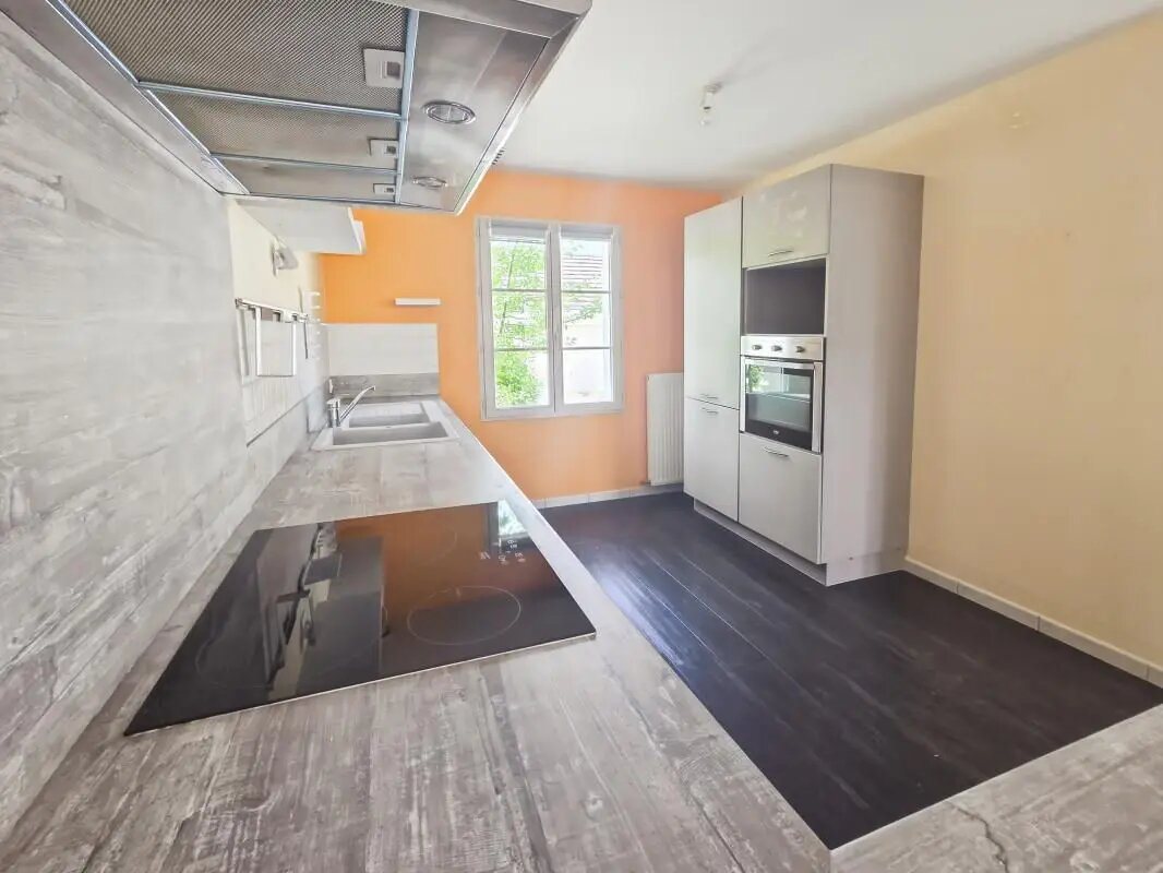 Maison à vendre, 91m², Donnery