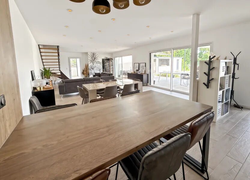 Maison à vendre, 175m², Sandillon