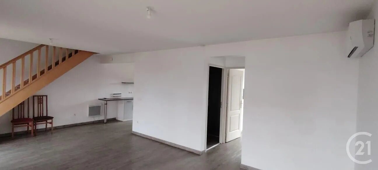 Maison à vendre, 87m², Sermaises