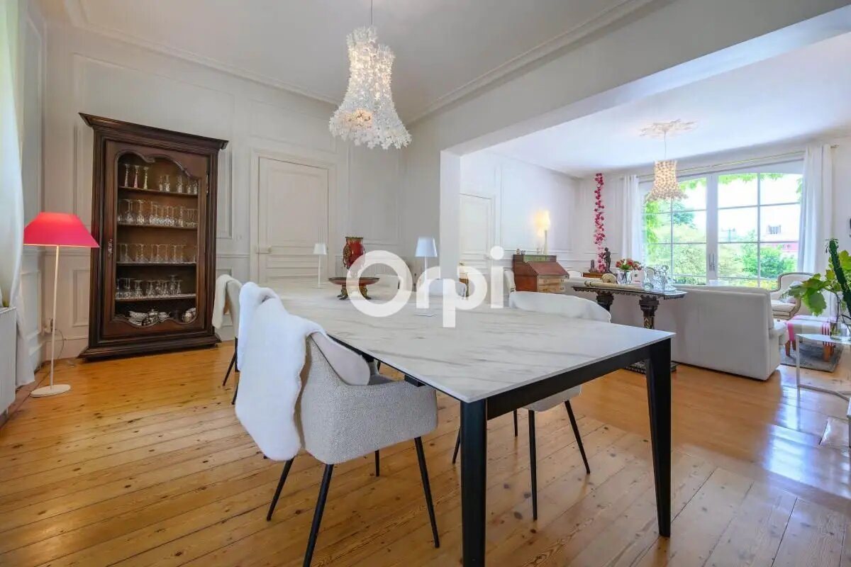 Maison à vendre, 350m², Béthune
