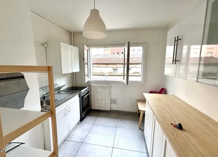 Appartement à louer, 47m², Villeurbanne