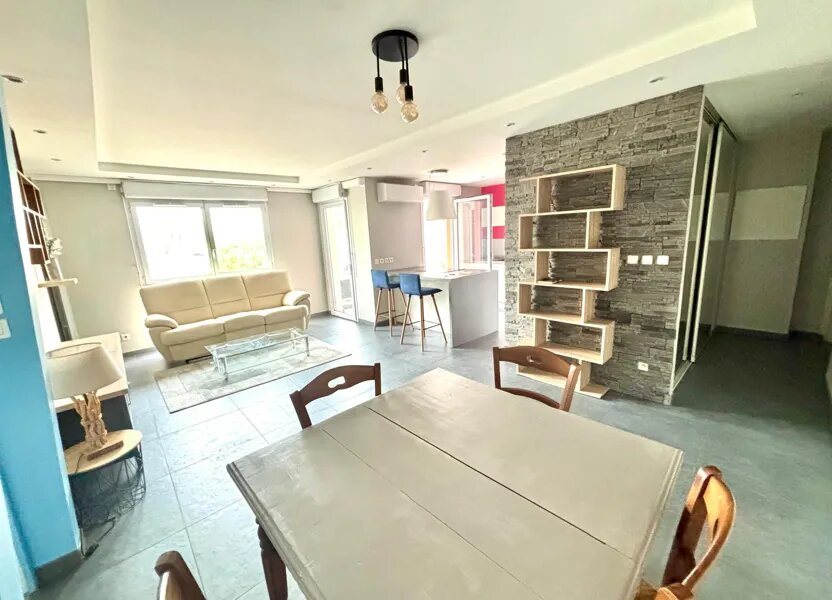 Appartement à louer, 68m², Lyon 8ème