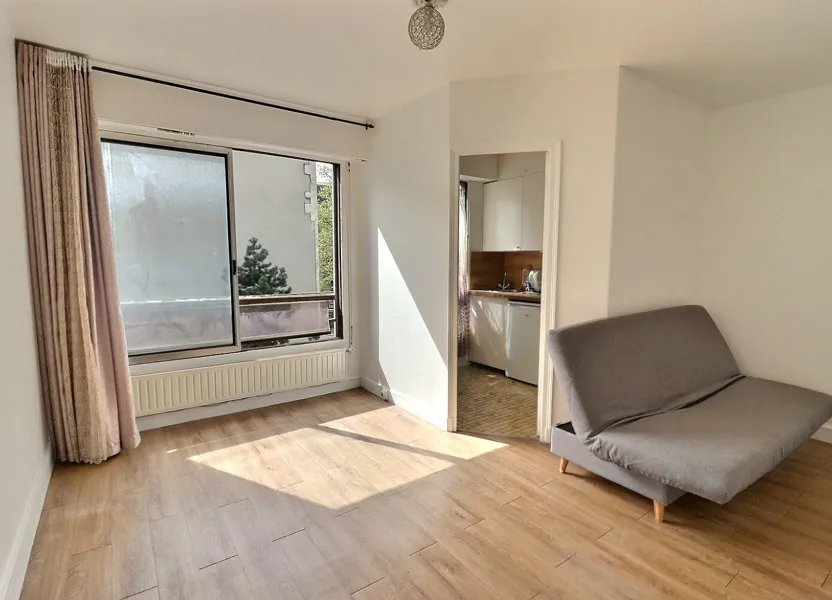 Appartement à louer, 24m², Paris 19ème