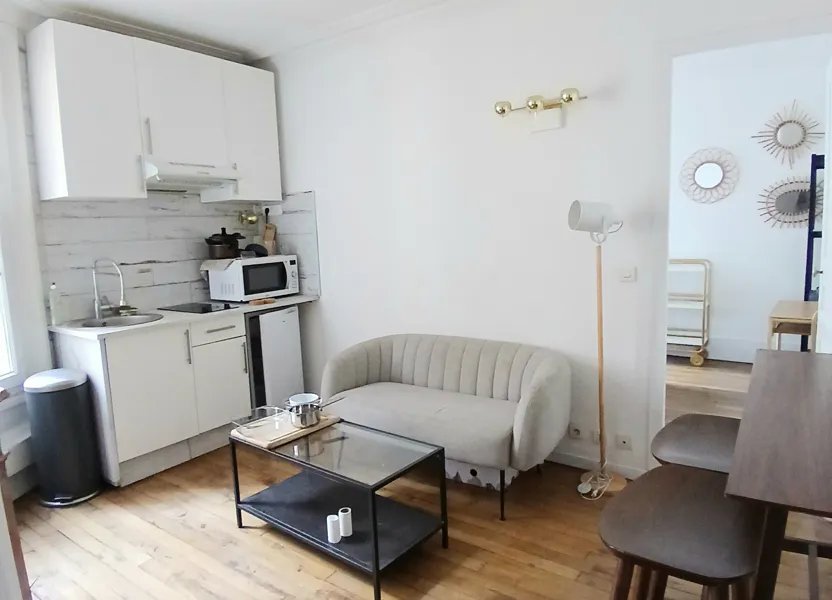 Appartement à louer, 29m², Paris 18ème