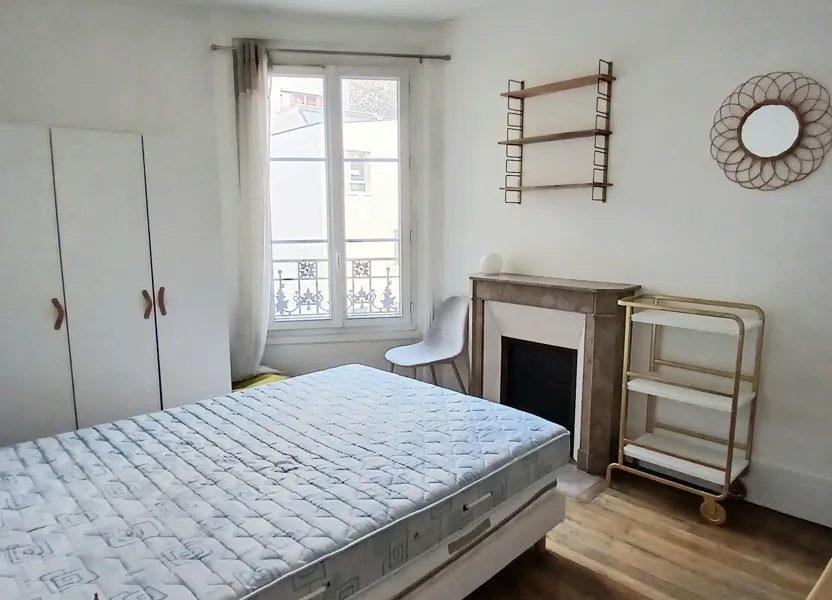 Appartement à louer, 29m², Paris 18ème
