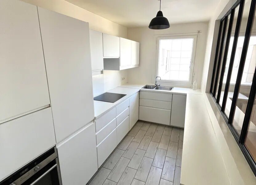 Appartement à louer, 70m², Levallois-Perret
