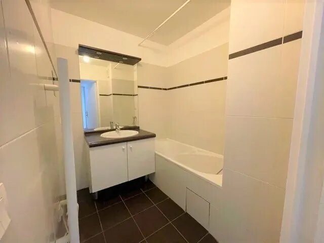 Appartement à louer, 68m², Colombes