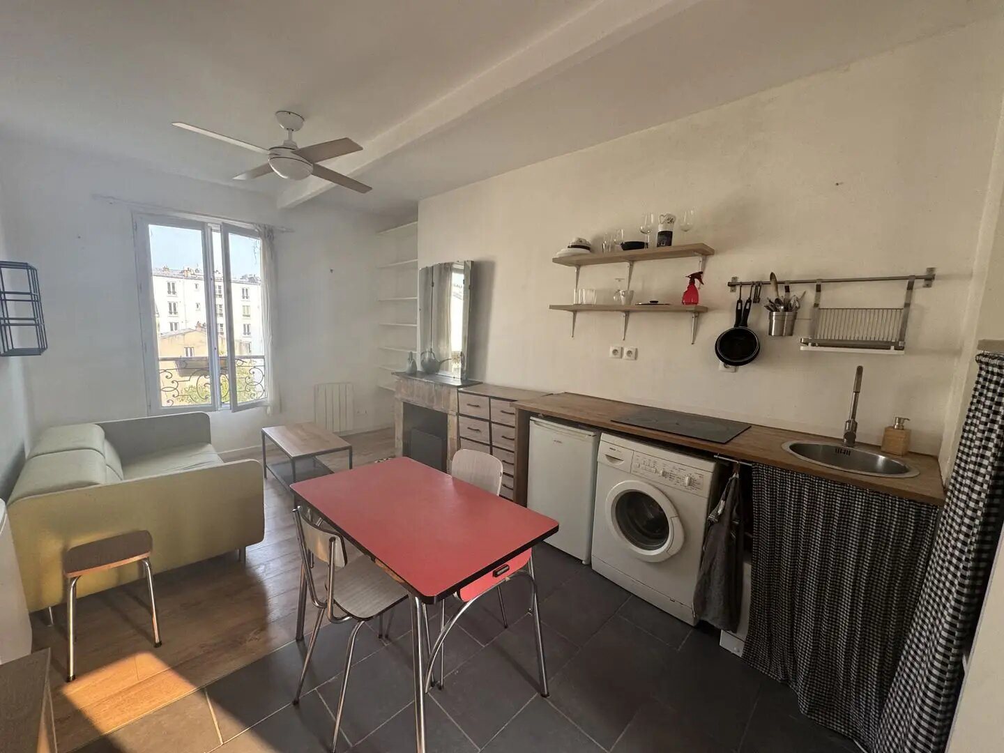 Appartement à louer, 27m², Paris 10ème