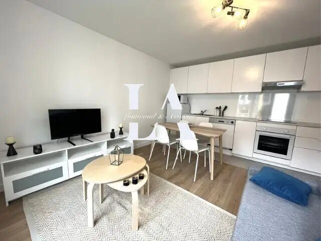 Appartement à louer, 34m², Clichy