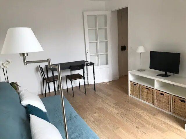 Appartement à louer, 30m², Paris 18ème