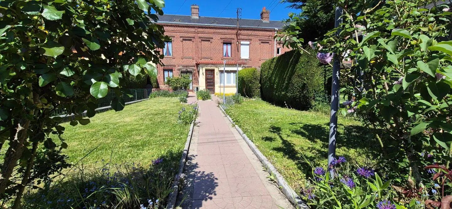 Maison à vendre, 102m², Saint-Léger-du-Bourg-Denis