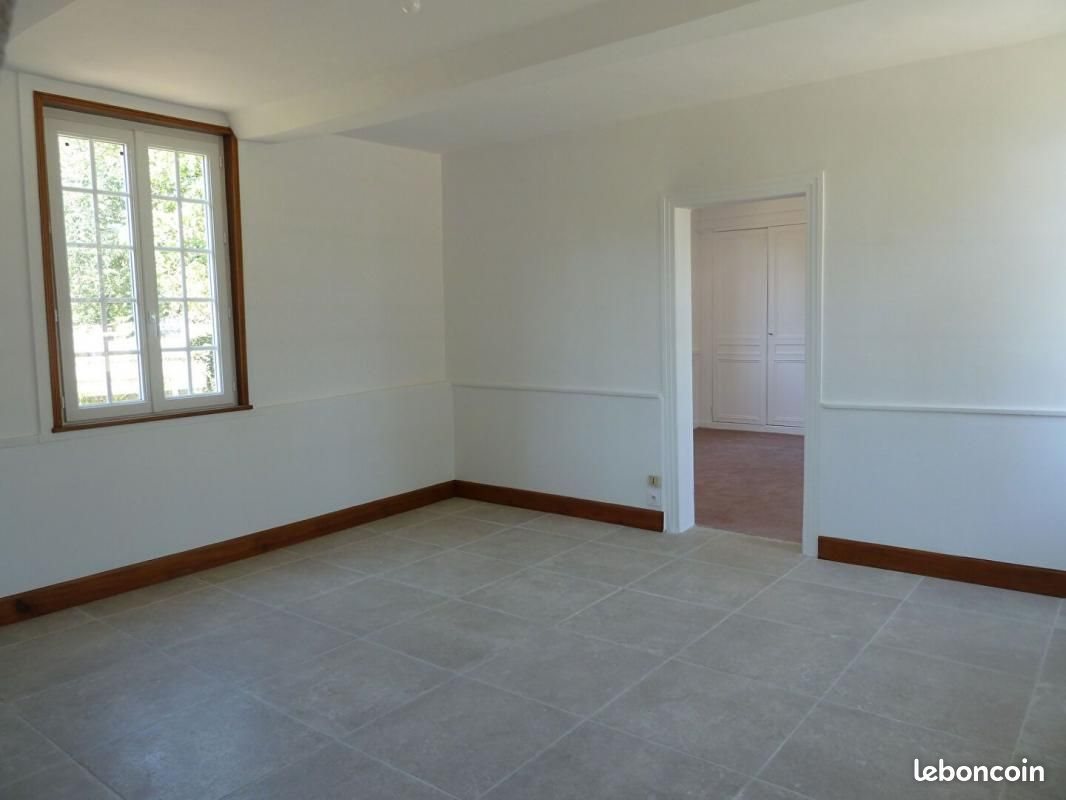 Maison à louer, 132m², Beuzeville