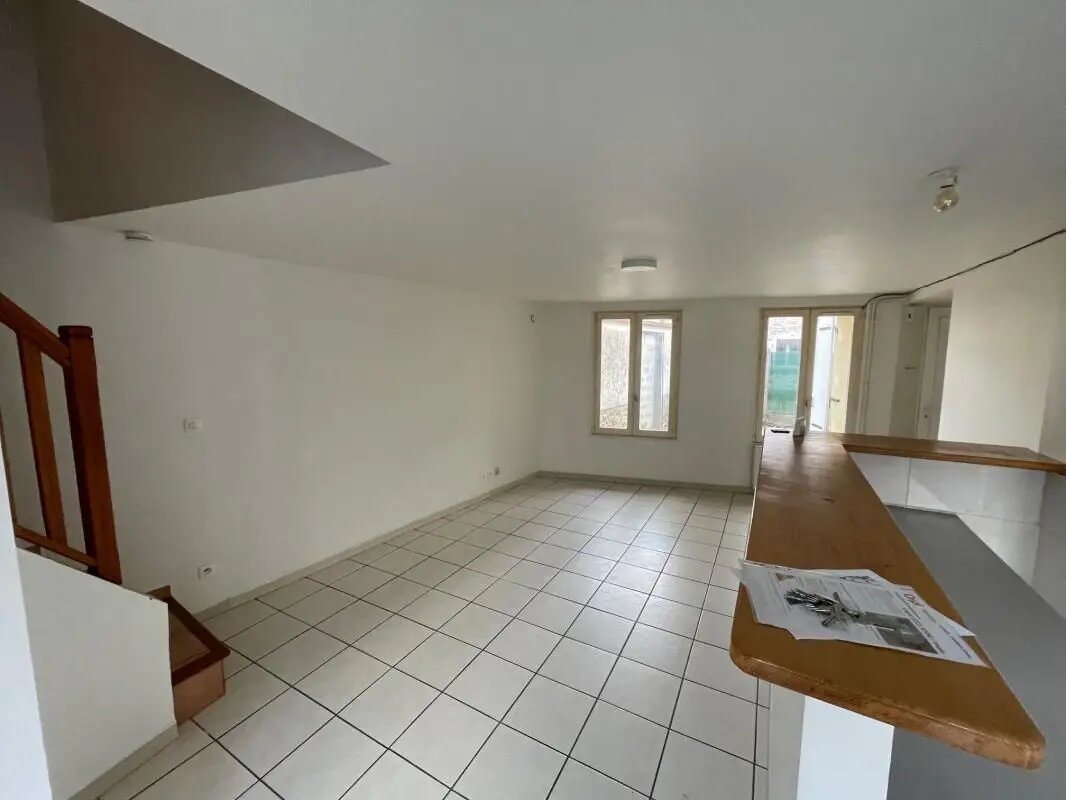 Maison à louer, 70m², Chambry