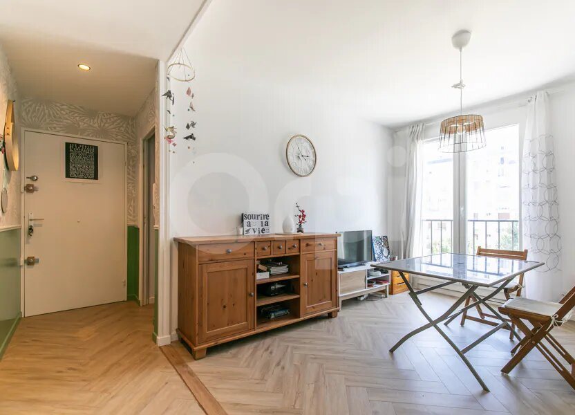 Appartement à vendre, 61m², Chelles