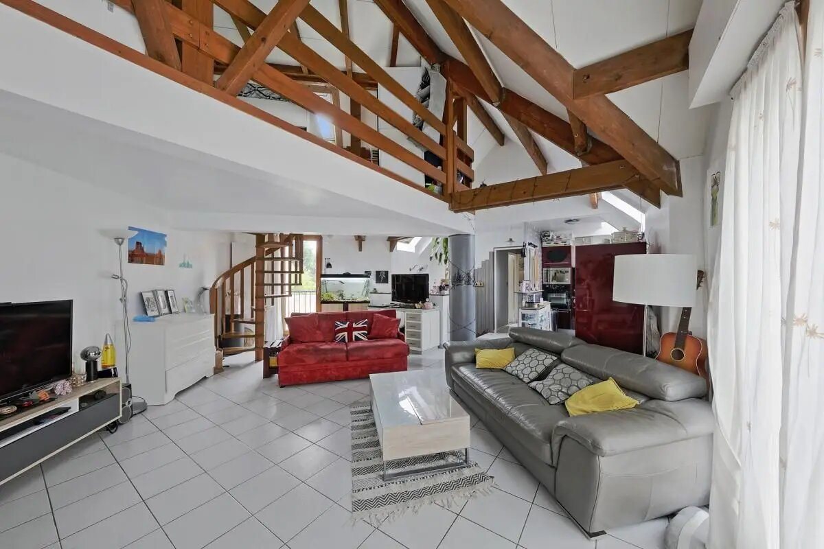 Appartement à vendre, 70m², Saint-Thibault-des-Vignes
