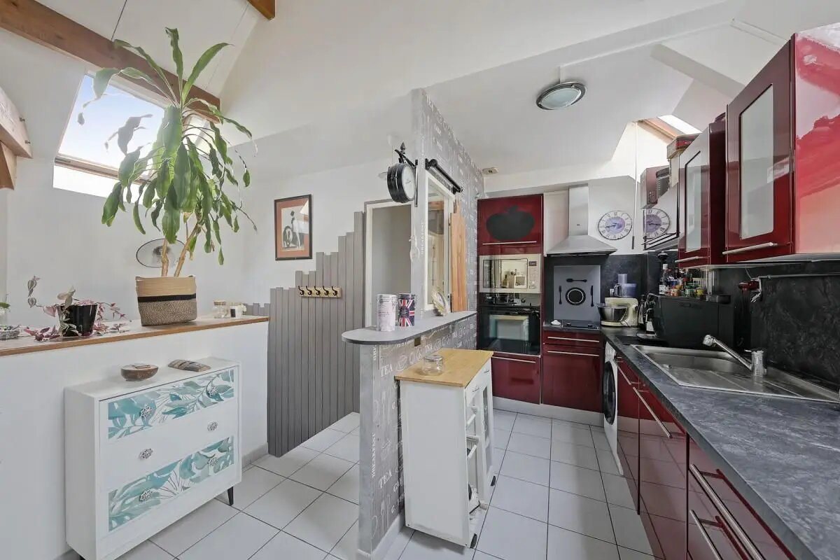 Appartement à vendre, 70m², Saint-Thibault-des-Vignes