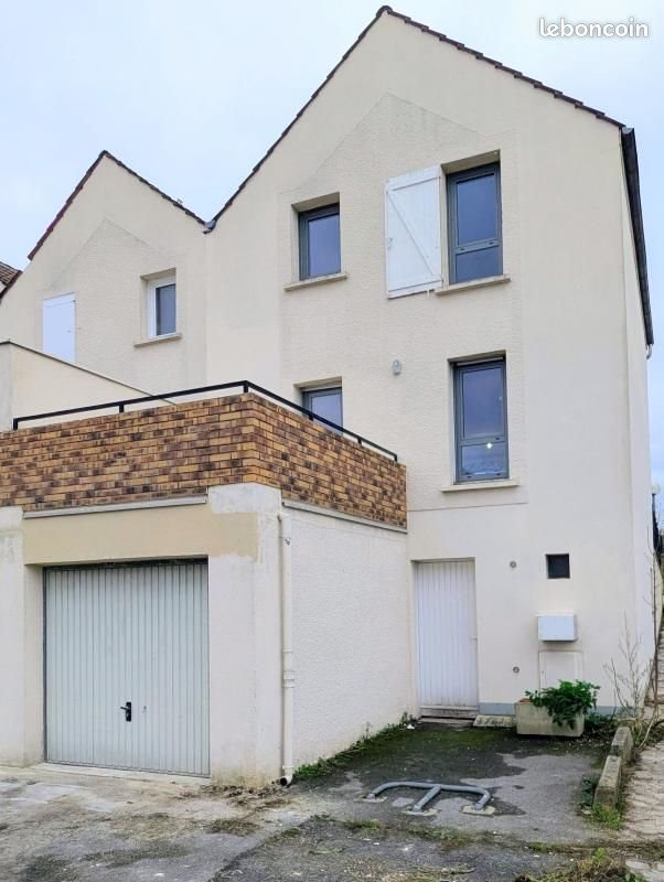 Maison à vendre, 111m², Saint-Thibault-des-Vignes