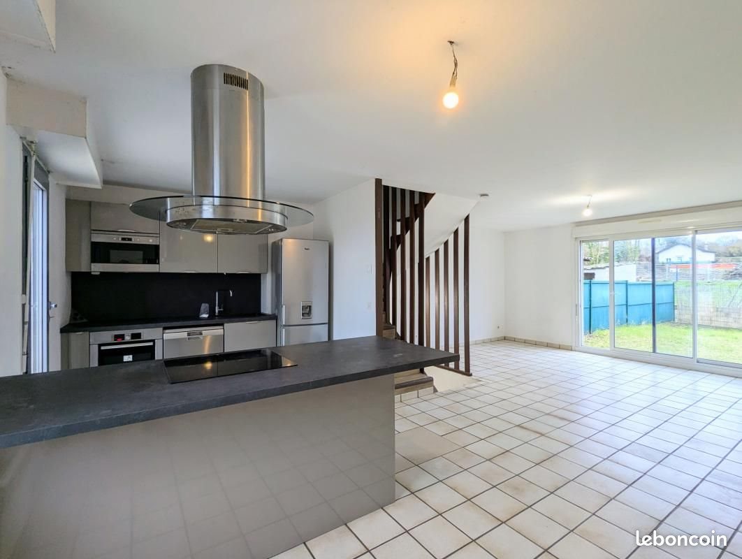 Maison à vendre, 111m², Saint-Thibault-des-Vignes