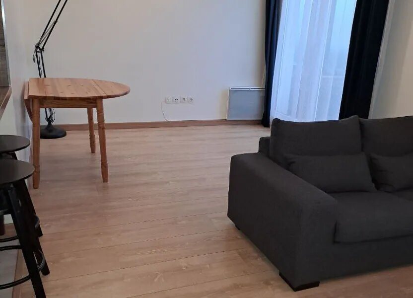 Appartement à louer, 39m², Lognes