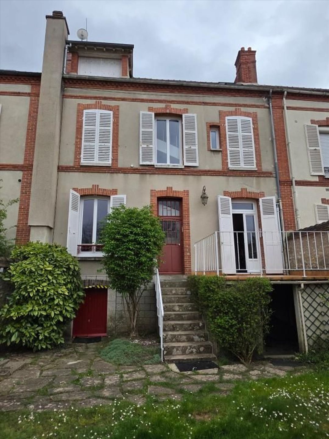 Maison à louer, 160m², Nemours