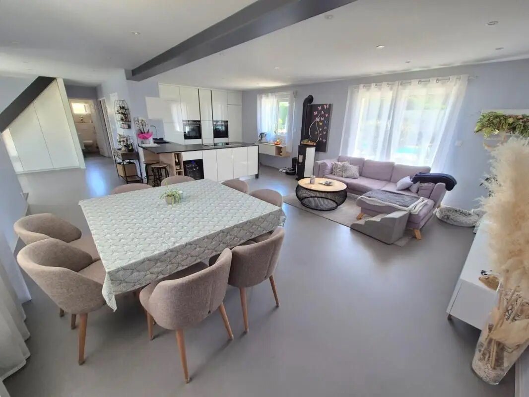 Maison à vendre, 152m², Fontenay-Trésigny