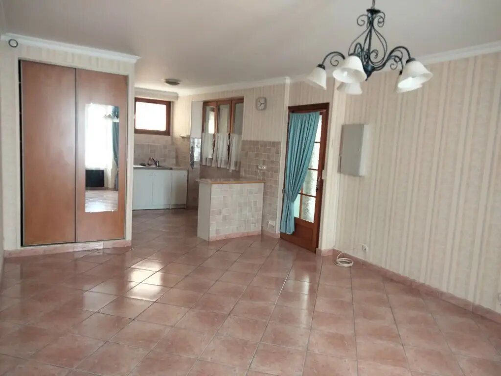 Appartement à louer, 35m², Nemours