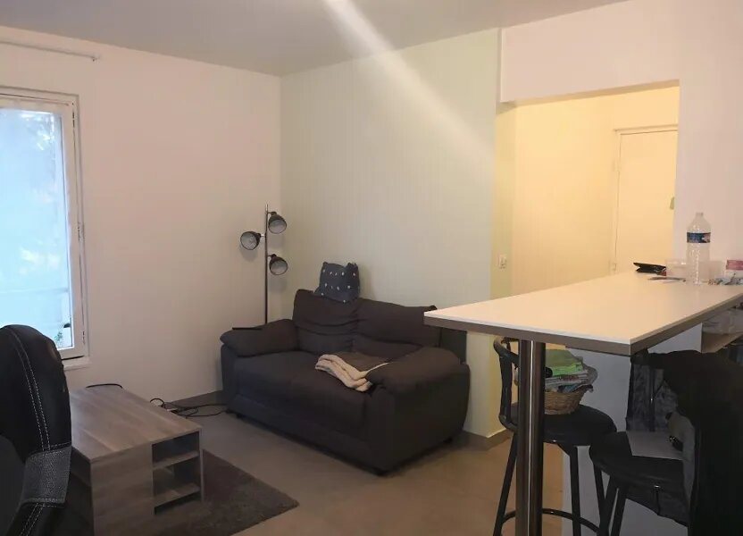 Appartement à louer, 34m², Touquin