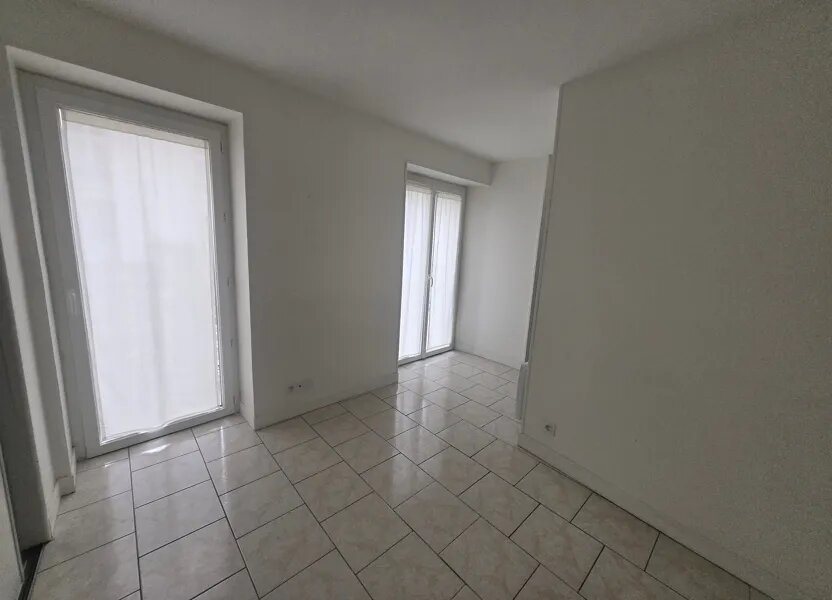 Appartement à louer, 41m², Nemours