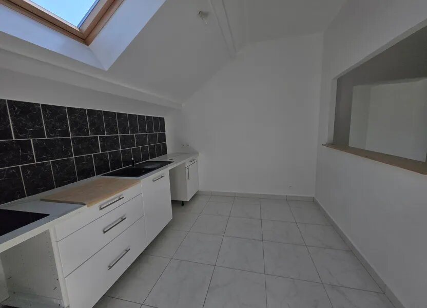 Appartement à louer, 74m², Nemours