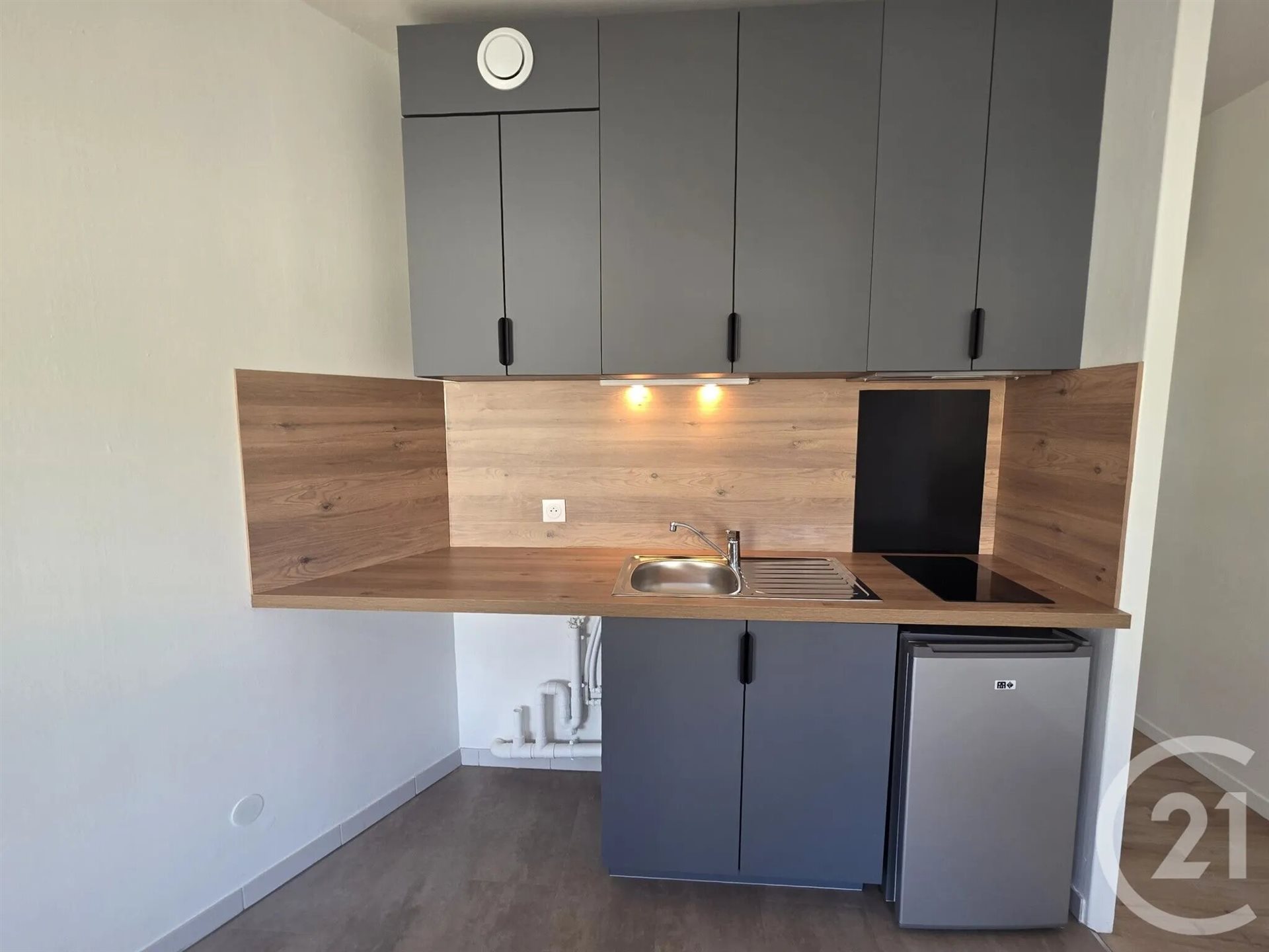 Appartement à louer, 24m², Brie-Comte-Robert