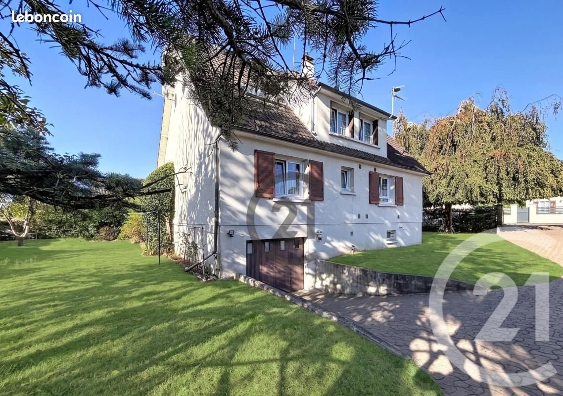 Maison à vendre, 157m², Varennes-Jarcy