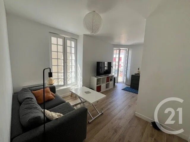 Appartement à louer, 30m², Brie-Comte-Robert