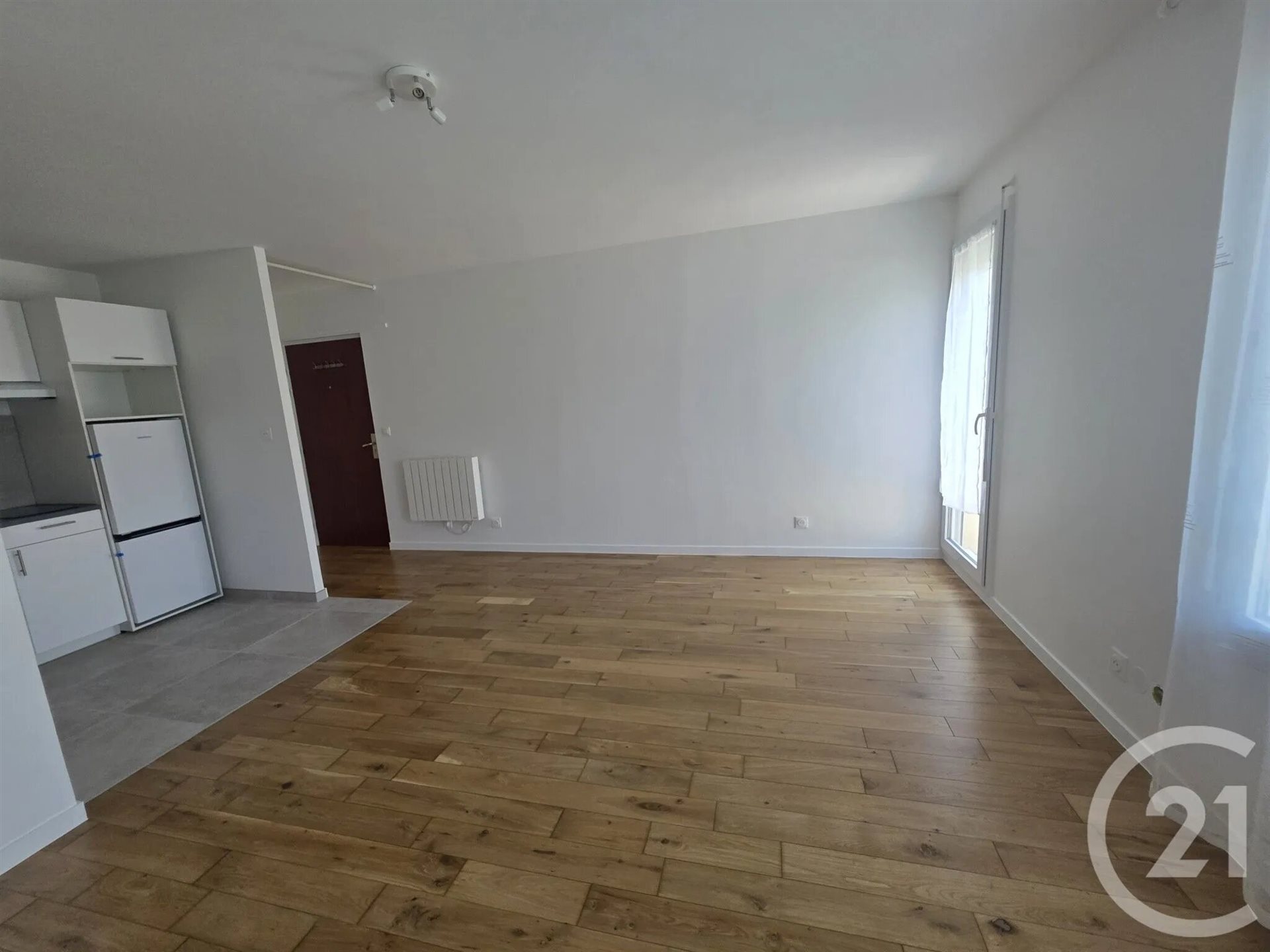 Appartement à louer, 28m², Brie-Comte-Robert