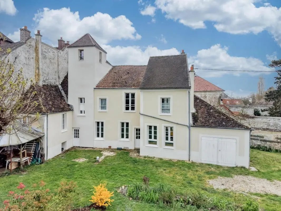 Maison à vendre, 197m², Montceaux-lès-Meaux