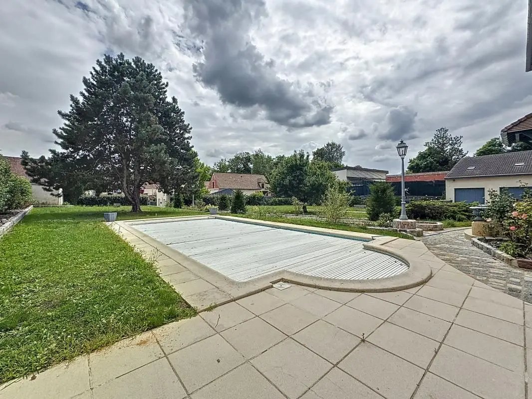 Maison à vendre, 133m², Fontenay-Trésigny