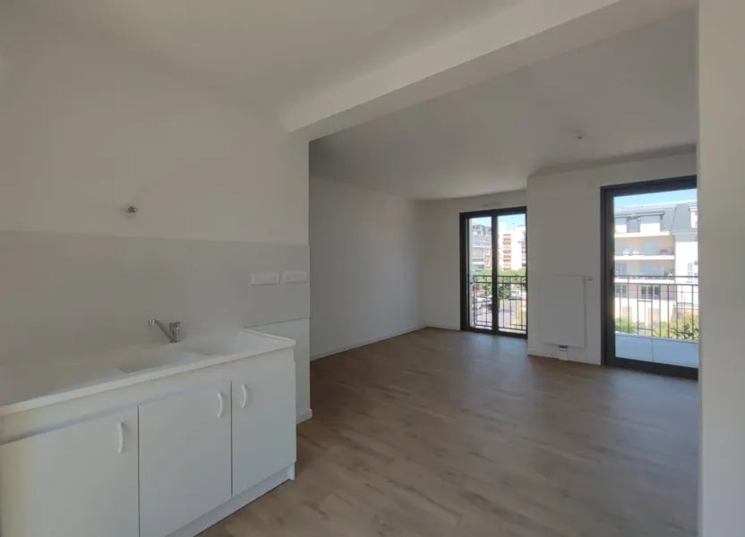 Appartement à louer, 69m², Chelles